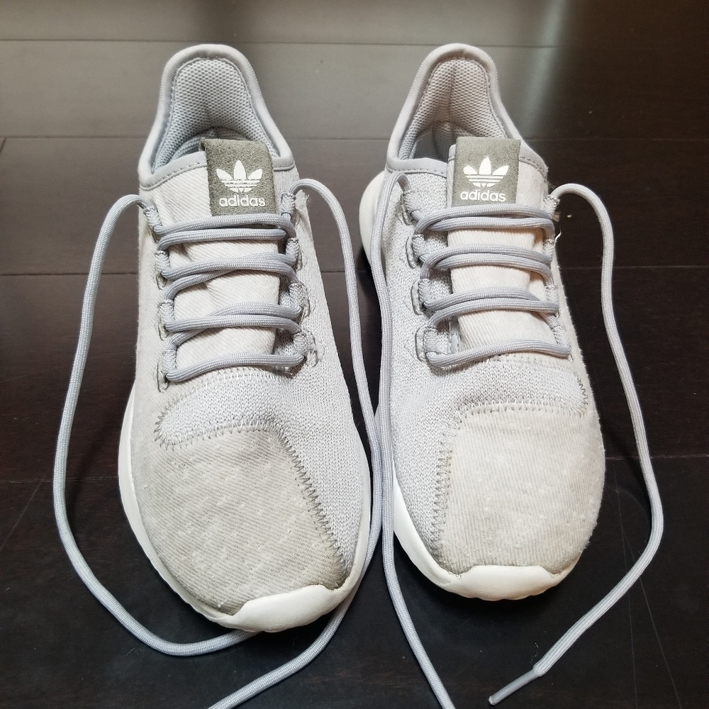 Woman ADIDAS beige sneakers size 5